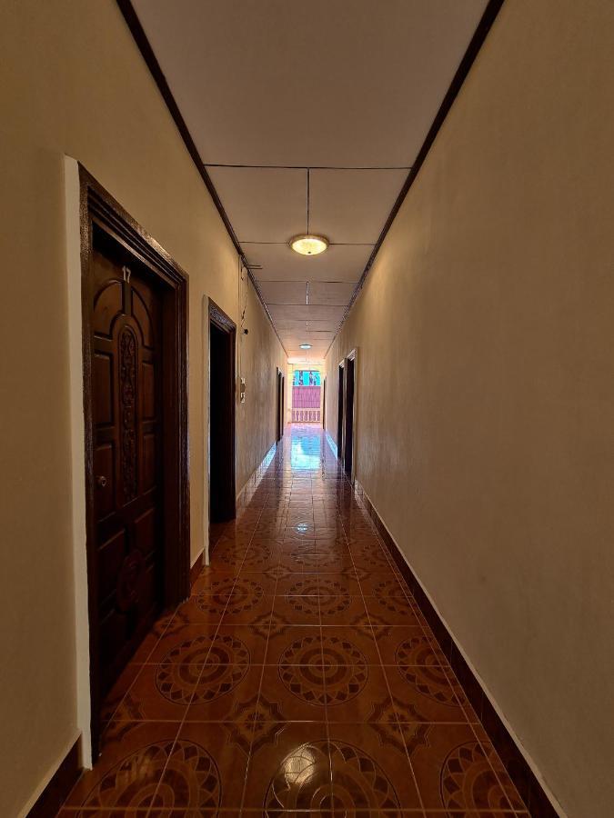 Saphaothong Guesthouse Vang Vieng Luaran gambar