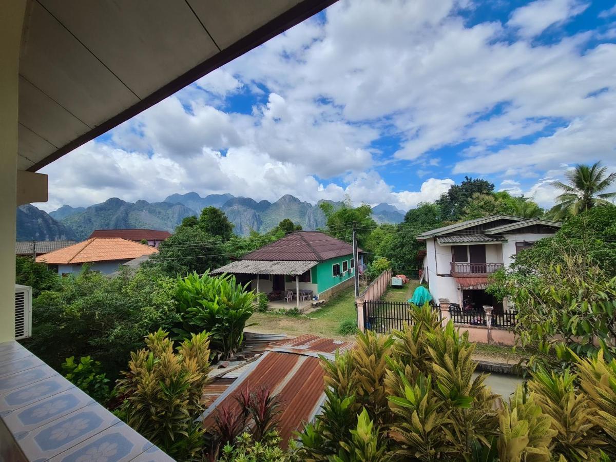 Saphaothong Guesthouse Vang Vieng Luaran gambar